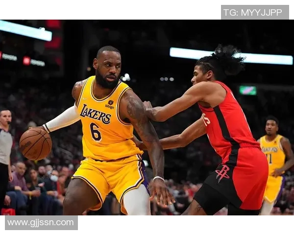 湖人队与马刺队2008年季后赛第二场激战回顾与精彩瞬间分析