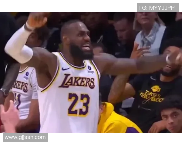 湖人对决掘金季后赛第二场精彩回顾与赛后分析 湖人对决掘金季后赛第二场精彩回顾与赛后分析