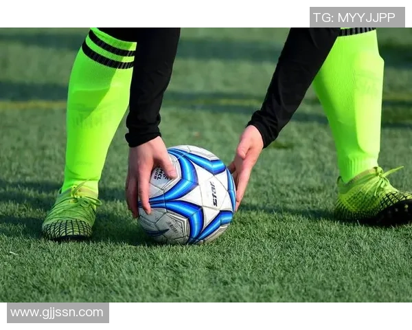 葛布莉蒙泰罗与圣乔希奥鲁罗的巅峰对决揭示足球魅力与激情的碰撞